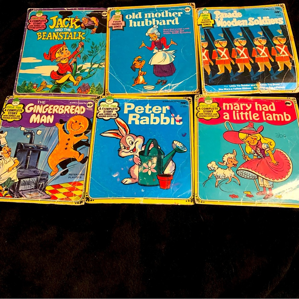 Set of 6 Vintage Peter Pan 45 RPM vinyl records